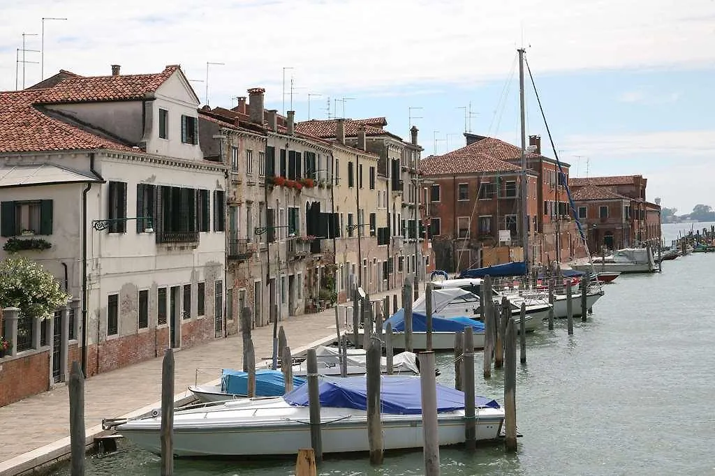 Hotel Giudecca Venezia 3*, Venice